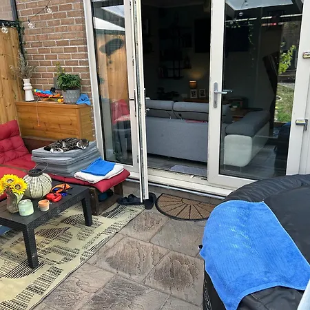 Homestay Comfortable Double In Leeds (West Yorkshire)